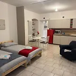 In Bottega Apt1 Lägenhet Bosisio Parini